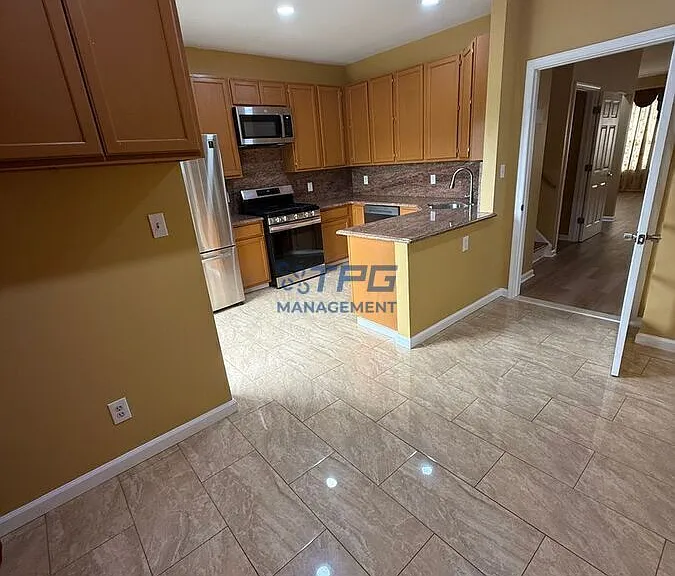 9 Clearbrook Ln — Photo 5