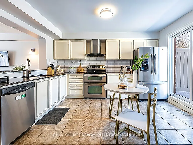 1790 Finch Ave #16 — Photo 7