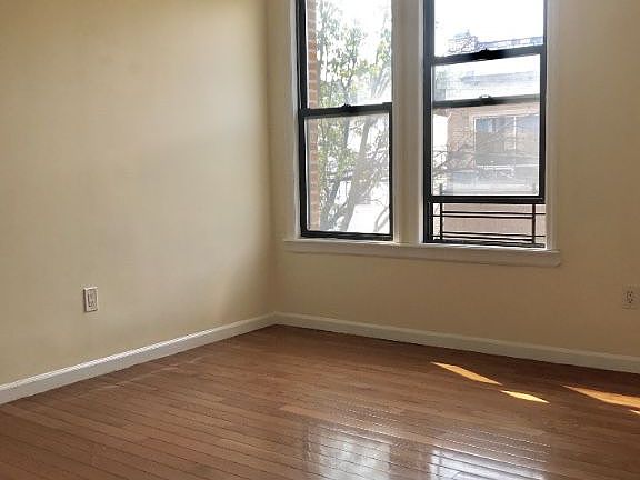 2nd image of 2803 43rd St #8