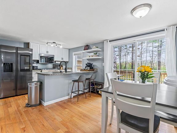 2nd image of 57 Newtown Plains Road