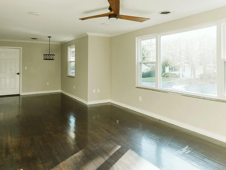 1970 Jordan Ave NW — Photo 13