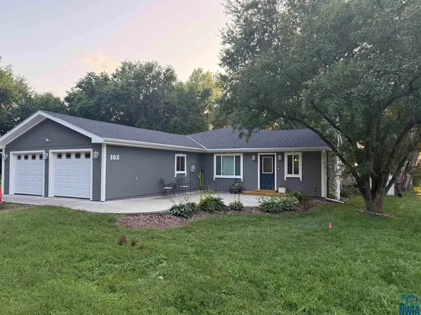 103 Linden St, Westfield, IA 51062