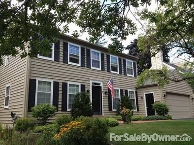 6133 N Lydell Ave, Whitefish Bay, WI, 53217