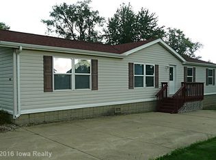 905 N Kent St, Knoxville, IA 50138