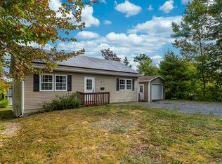 28 Forest Hill Rd, Bridgewater, NS B4V1T8