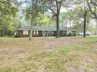 6635 Warren Rd, Milton, FL 32583
