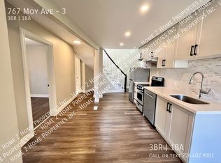 767 Moy Ave #3, Windsor, ON N9A2N5