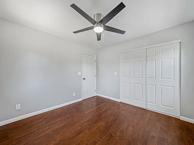 25206 Jesmond Dene Heights Pl #B — Photo 7