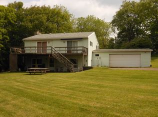 4616 Bristol Wood Dr, Canandaigua, NY 14424