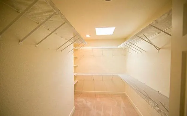 910 Alvarado Rd — Photo 19