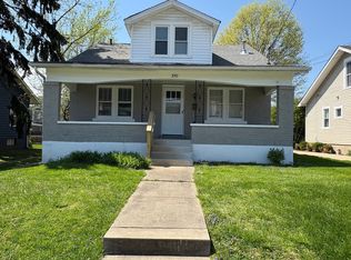 210 Fairlawn Rd, Saint Matthews, KY 40207