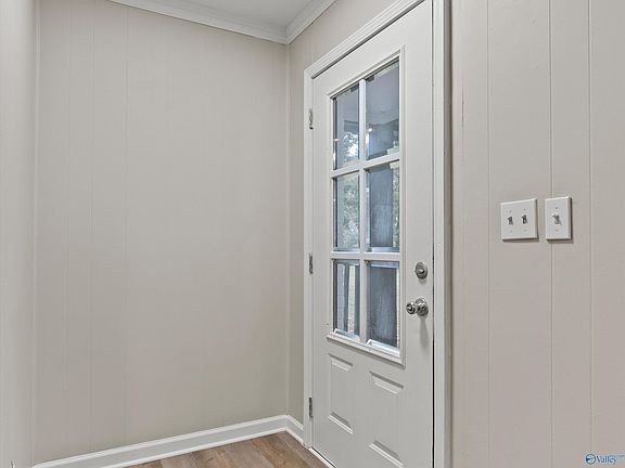 5th image of 255 Cooper Rd