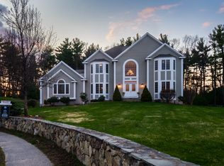 15 Jones Rd, Middleton, MA 01949