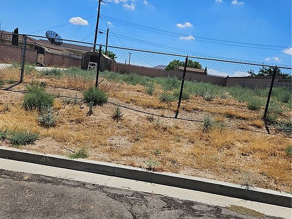 4th image of 0 Carla Ave #8