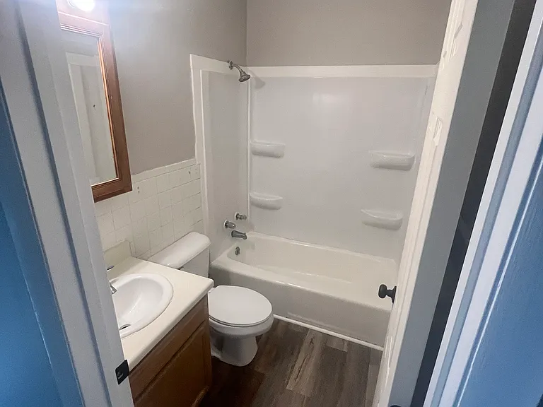6301 Reed Rd #4 — Photo 6