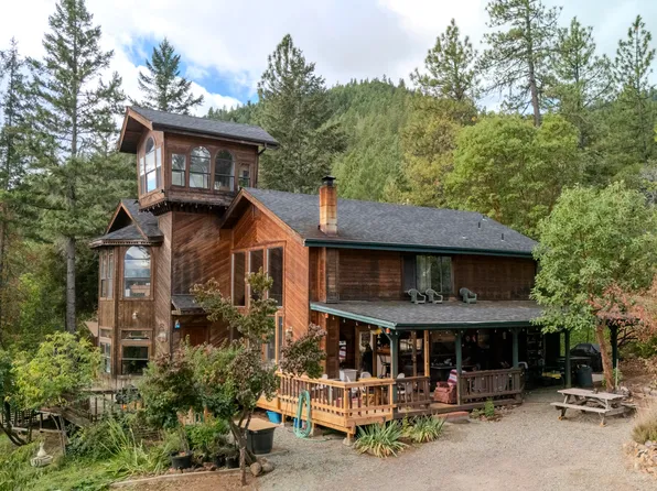 732 Glenlyn Dr, Williams, OR 97544