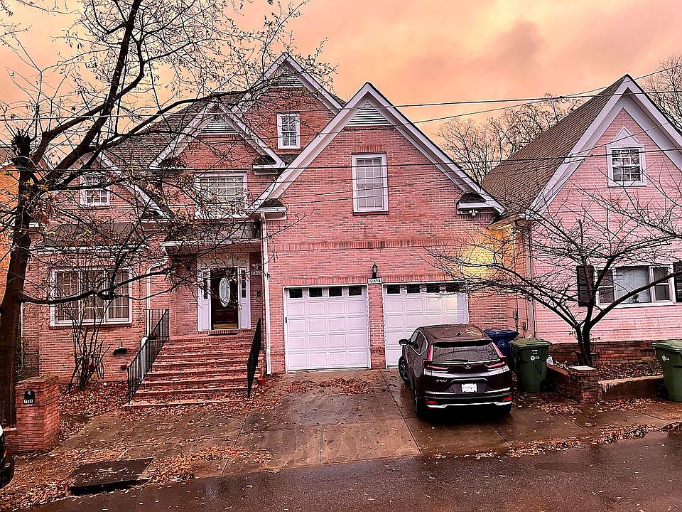 2nd image of 1065 Snyder St NW