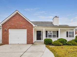 203 Hill Pine Rd, Fairburn, GA 30213