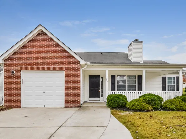 203 Hill Pine Rd, Fairburn, GA 30213
