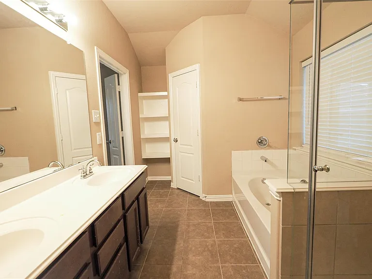 2434 Horned Owl Dr — Photo 16