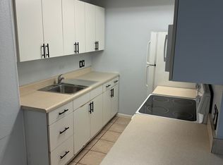 624 Yale St, Englewood, FL 34223