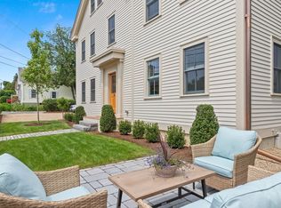 36 Broadway #A, Rockport, MA 01966