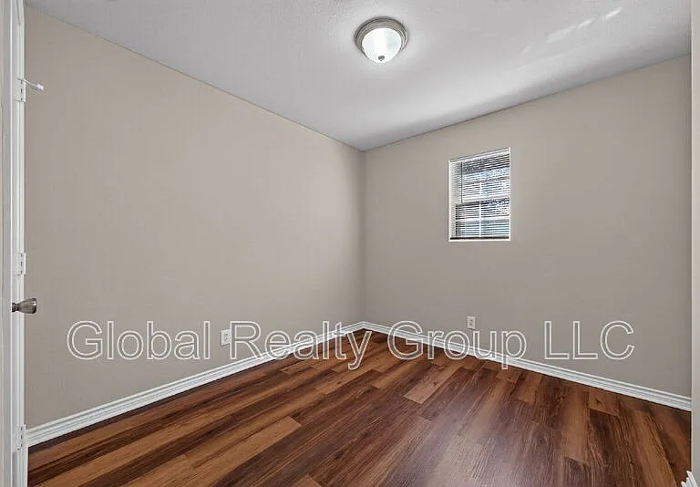 7802 Kingsbury Way #4 — Photo 15