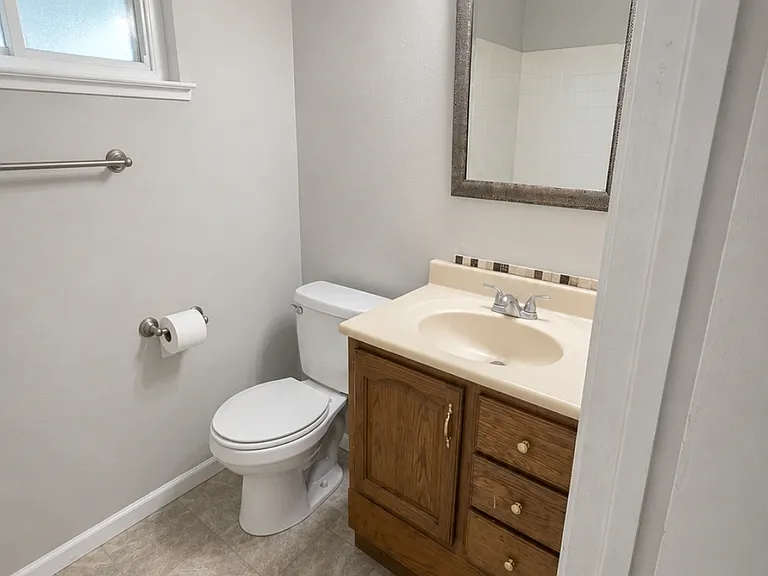 1509 Debbra Way — Photo 5
