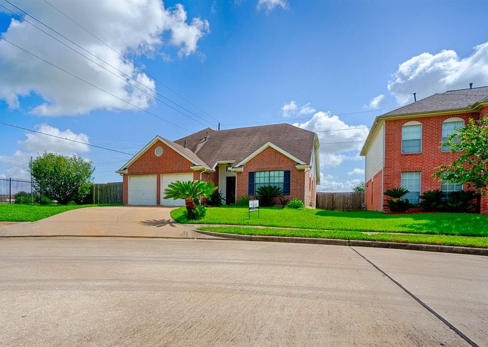 1st image of 3414 Lantern Bay Ln