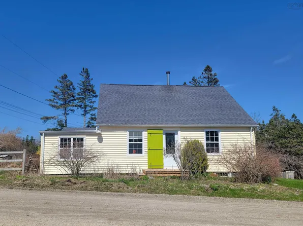 39 Publicover Rd, Blandford, NS B0J 1T0