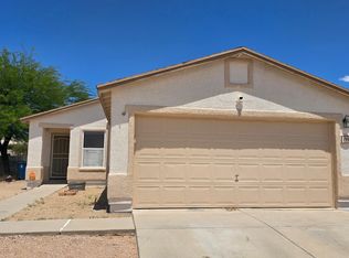 7455 S Nevil Dr, Tucson, AZ 85746