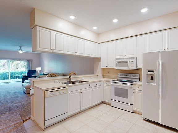 3rd image of 14401 Patty Berg Dr APT 105