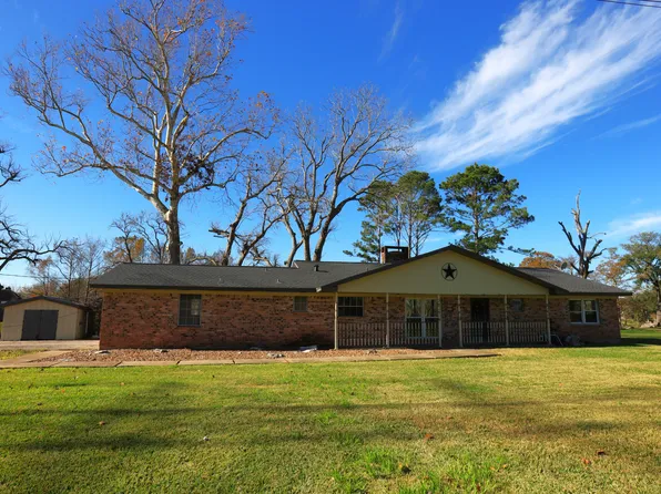 113 Old Angleton Rd, Lake Jackson, TX 77566