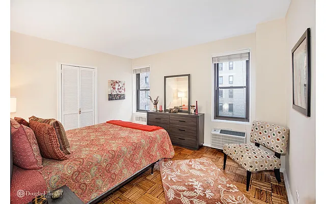 Sold by Douglas Elliman | media 6