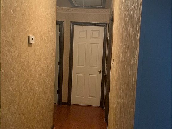 3rd image of 5525 Orcutt Ln