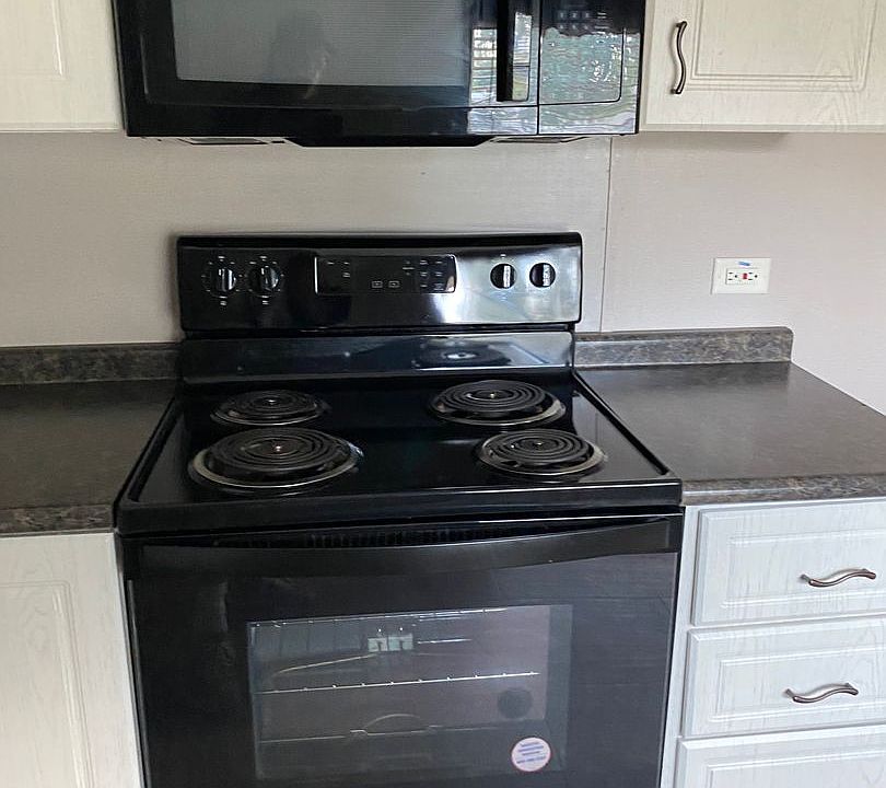 1st image of 1513 W Crockett St #52