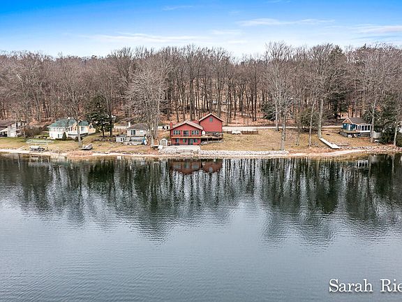 3rd image of 4090 W Orchard Dr