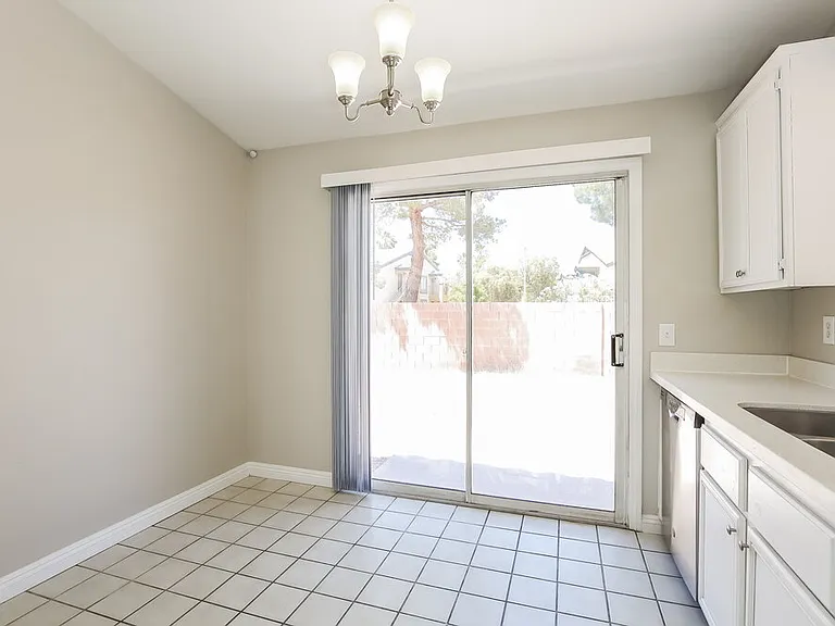 1916 Fossil Butte Way — Photo 7