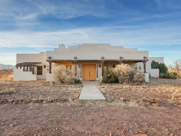 2014 Long Branch Dr, Alpine, TX 79830