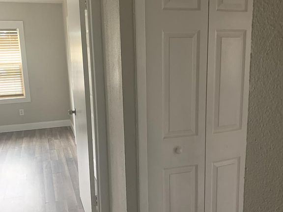 4th image of 11630 Shilpa Ct