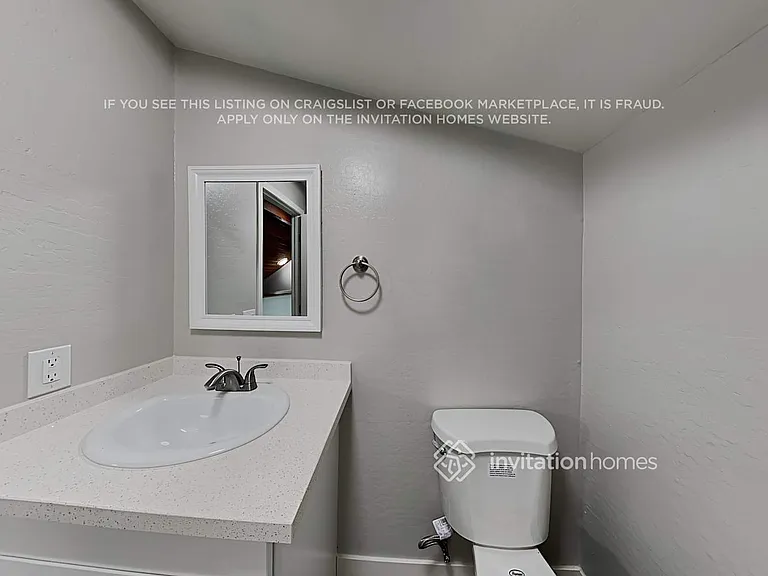 2927 Alhambra Dr — Photo 17