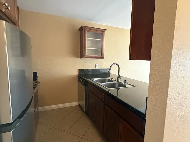 4860 Rolando Ct #15 — Photo 4