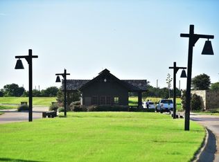 11 Dublin Cir #D, Gordonville, TX 76245