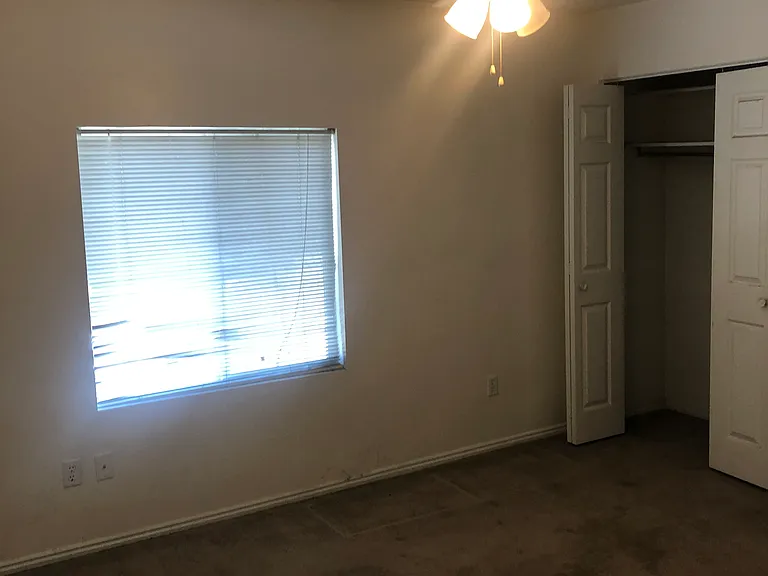 3707 McCall St #B — Photo 5