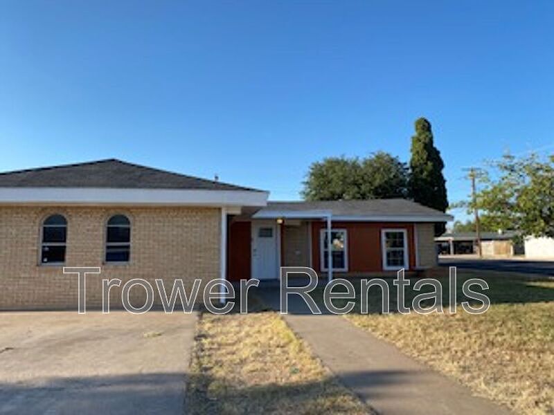 1st image of 1409 Parker Dr