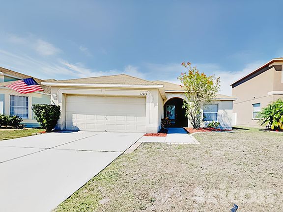 2nd image of 12010 Hampshire Field Ct
