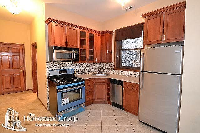 1st image of 3831 N Southport Avenue # Fl 3f3rd