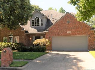 2305 W Waco St, Broken Arrow, OK 74011