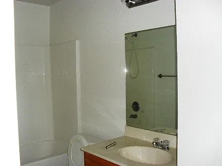 Building Photo - 2916 Ashley Dr #2916