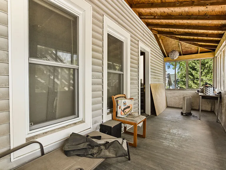 1111 E Gorham St #2 — Photo 27